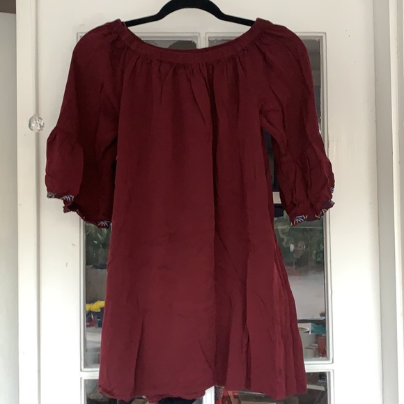 Solitaire Off-The-Shoulder Dress - Picture 2 of 12